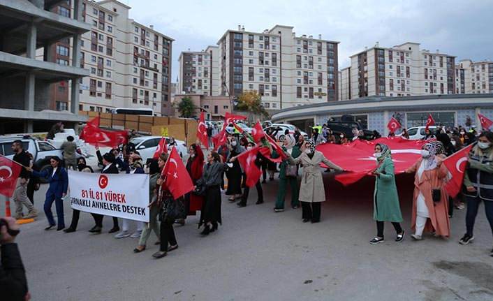 81 ilden kadınlar Şırnak’ta buluşarak teröre meydan okudu
