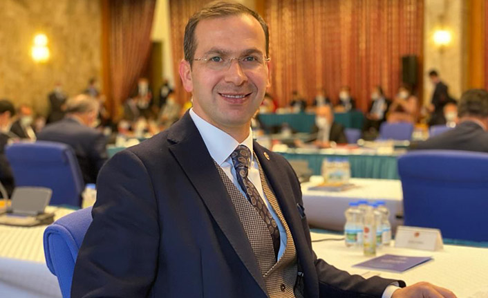 Salih Cora Trabzon’un ihtiyaçlarını Milli Eğitim Bakanına iletti