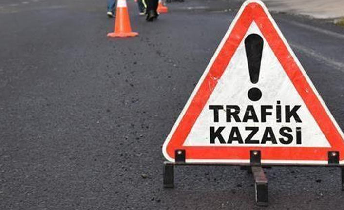 Trabzon’da kaza: Yolun karşısına  geçmek isteyen kadına otomobil çarptı.