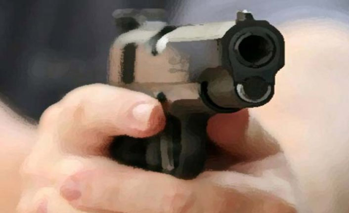 Husumetlisine kurşun yağdırdı