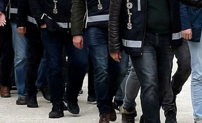 Trabzon’da haklarında hapis cezası bulunan 4 kişi yakalandı. 11 Kasım 2021