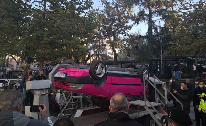 Trabzon'da vatandaşların zor anları! Kaza anını deneyimlediler