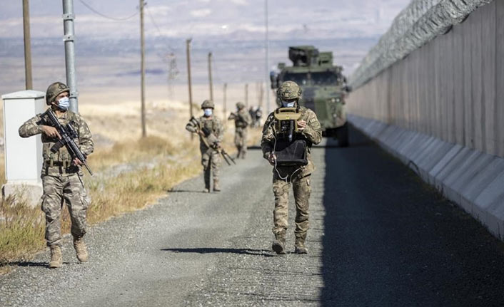 Güvenlik duvarı Mehmetçiğe 'kalkan' terörist ve kaçakçılara 'set' oluyor
