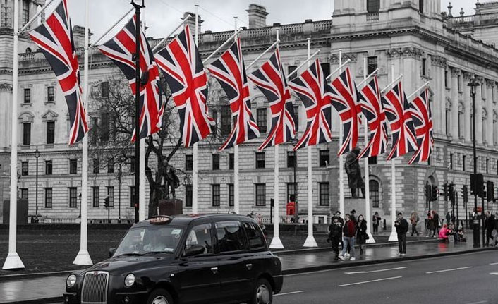 İngiltere'de terör tehdit seviyesi "ciddi"ye yükseltildi