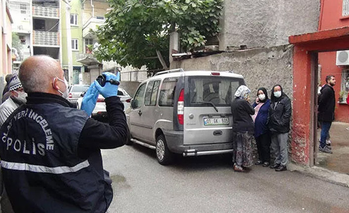 Yakınlarının ulaşamadığı çift, evlerinde ölü bulundu