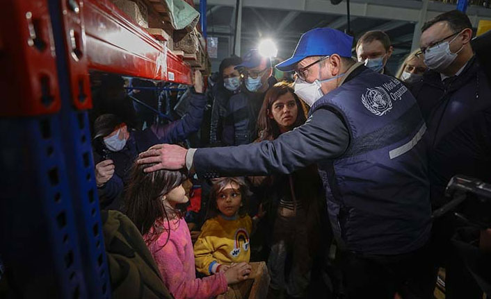 Belarus-Polonya sınırında 2 bin kişinin zorlu bekleyişi