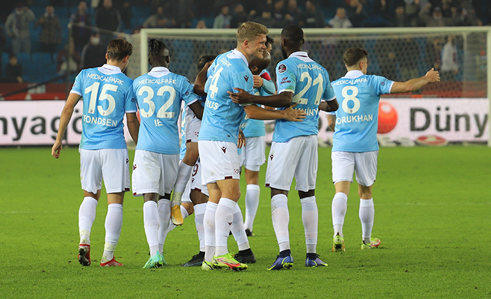 Trabzonspor kendini aştı! Geçen sezona 16 puan fark attı
