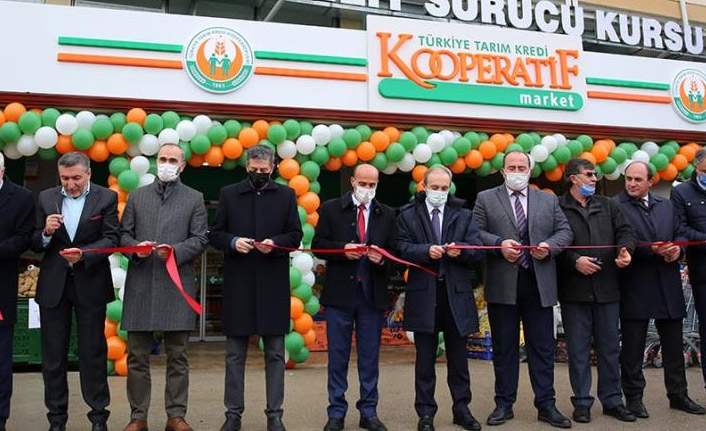 Bayburt’ta Tarım Kredi Kooperatif marketi açıldı