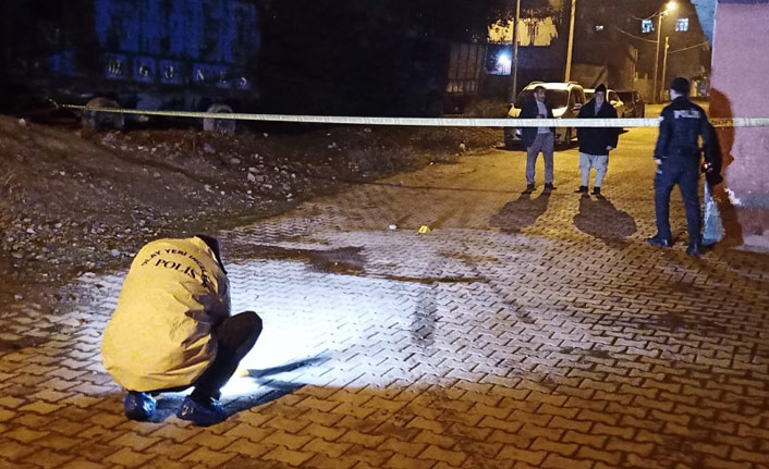 Alacak verecek meselesi kanlı bitti: 1 ölü, 1 ağır yaralı