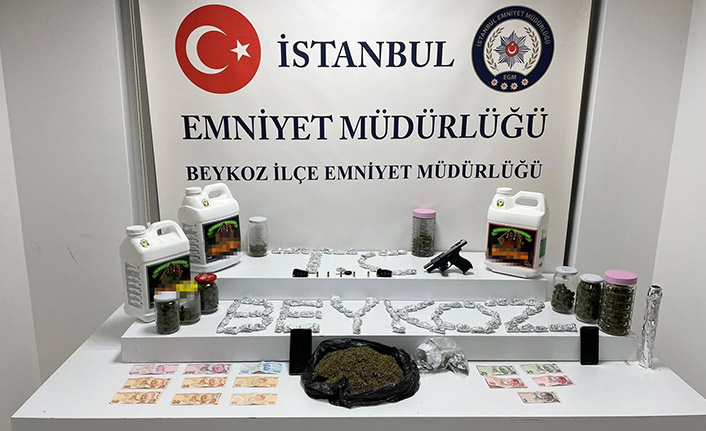 Uyuşturucuyu annesinin evinde saklayan satıcı yakalandı