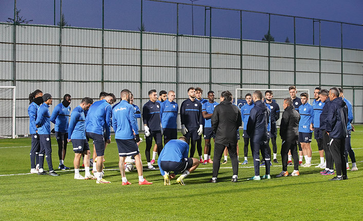 Rizespor'da çalışmalar başladı