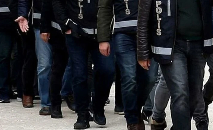 FETÖ'ye 3 önemli operasyon!