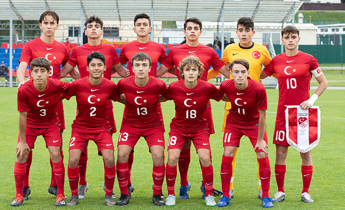U16 Türkiye Karadağ -ile karşılaşıyor.30.11.2021
