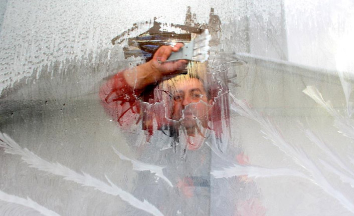 Bayburt ve Erzincan buz tuttu