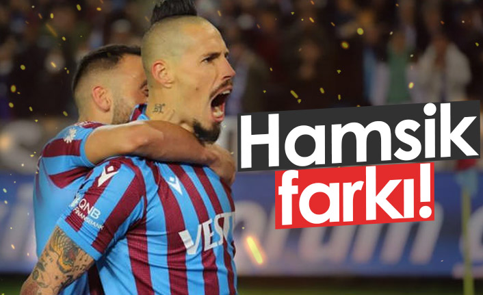 Marek Hamsik farkını gösteriyor