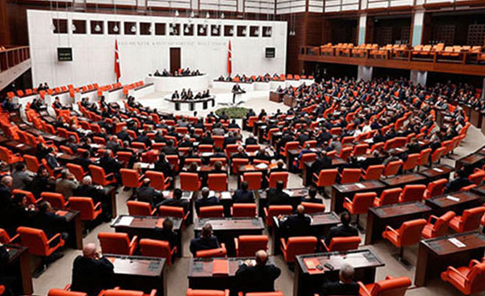 HDP'li 13 vekilin dokunulmazlık dosyaları Meclis'te