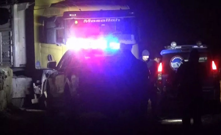 Kahreden kaza! Tırla manevra yaparken oğlunu öldürdü