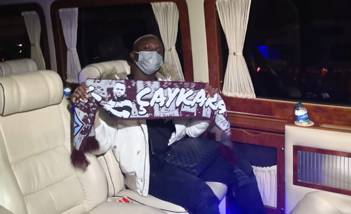 Trabzonspor Kouassi'yi KAP'a bildirdi!