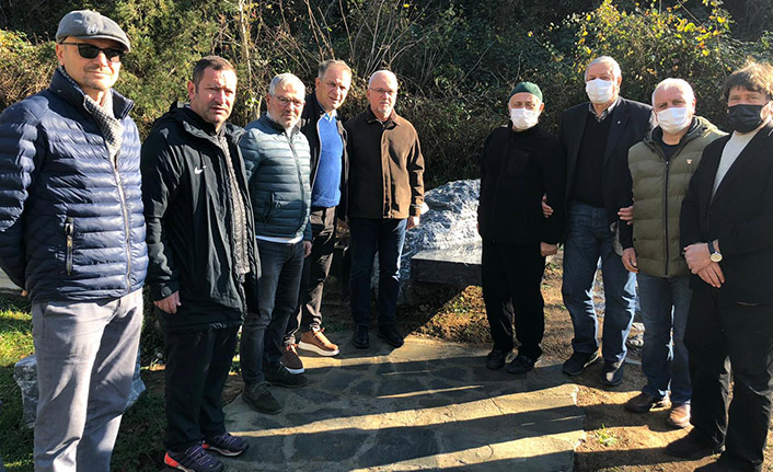 Dostları Sümer’ i unutmadı