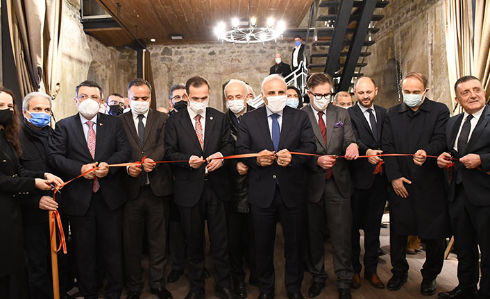 Trabzon'da "Bükreş, Doğu-Osmanlı Kalıbındaki Şehir Kolaj Sergisi"