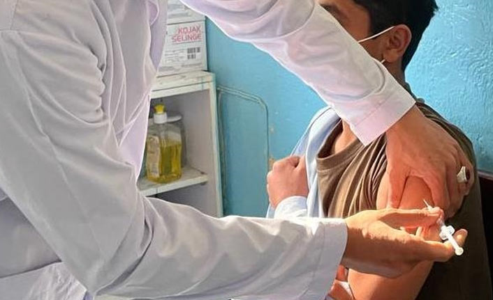 DSÖ'den flaş açıklama! "Kovid-19 aşılarında küçük bir düşüş var"