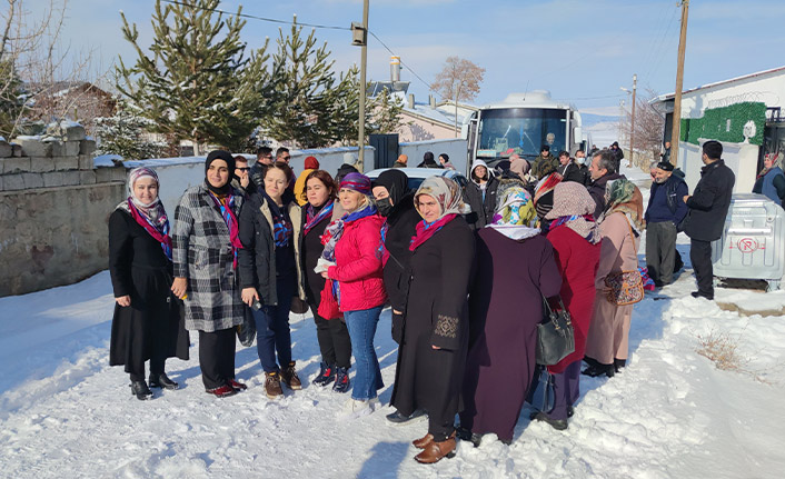 Trabzon’dan Van’a "Gönülden Gönüle Bordo-Mavi" projesi