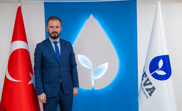 Kubilay Çiçek'den Mumcu'ya ekonomik gönderme