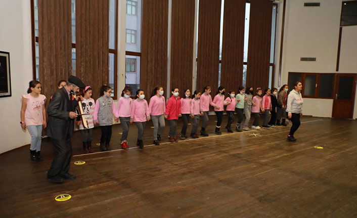 Akçaabat Belediyesi Sosyal Yardımlarla Vatandaşın Yanında Oluyor