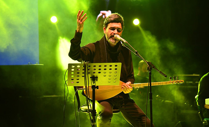 Trabzon’da Mehmet Akif Ersoy’un anısına Uğur Işılak konseri