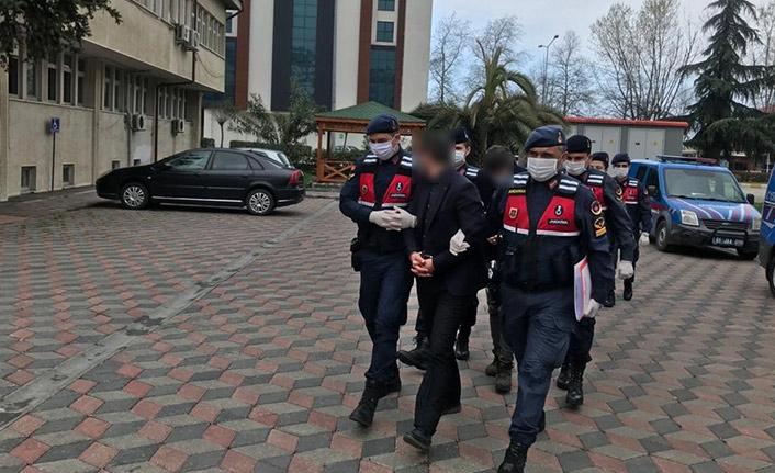 Trabzon'da evlere dadanmışlardı yakayı ele verdiler!