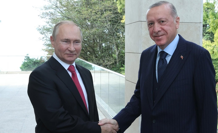Erdoğan ile Putin görüştü: Bölgesel konular masada