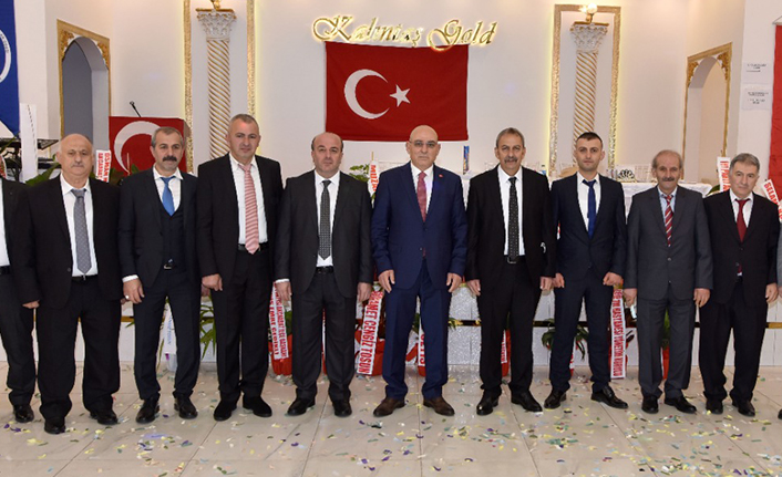 Başkan Kara'dan Akçaabat'a 'hayırlı olsun' ziyareti