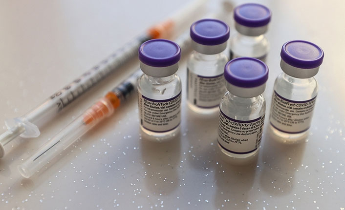 Omicron aşısı için tarih belli oldu