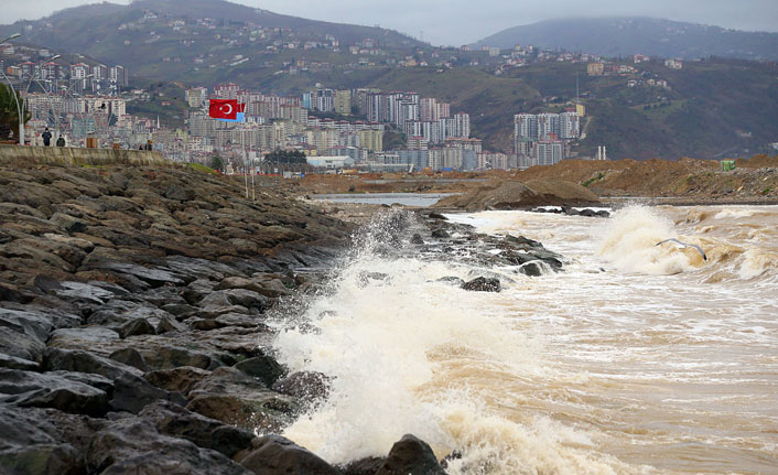 Doğu Karadeniz’de Bu Akşam 90 Km Hızlı Fırtına Bekleniyor