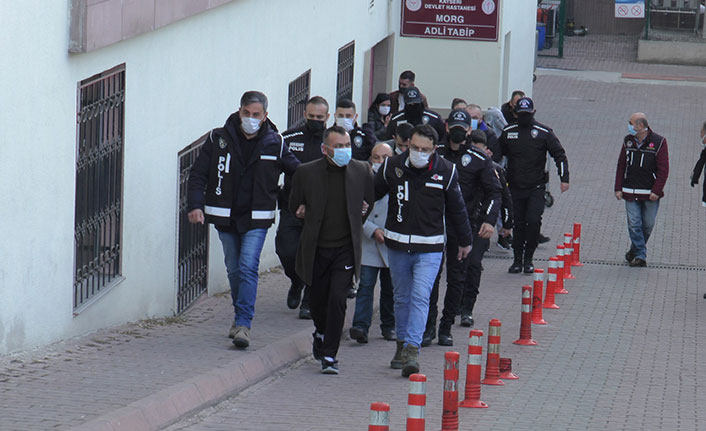 İnsanların evine uyuşturucu yerleştirip kumpas kuranlara operasyon