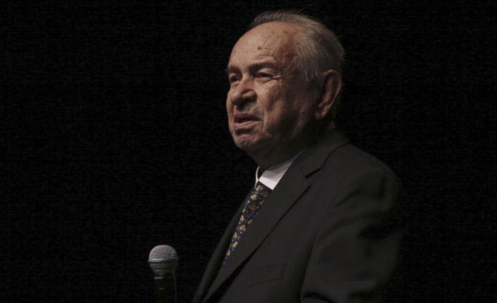 Türk tiyatrosunun acı kaybı! Prof. Dr. Bozkurt Kuruç hayatını kaybetti