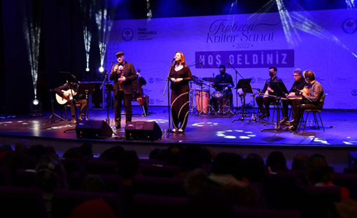Trabzon'da kültür sanat sezonu başladı! Muhteşem konser