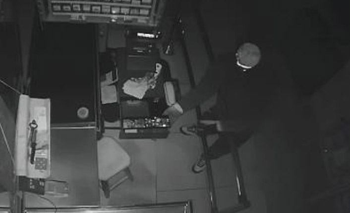 Hırsız marketi soydu üstüne de soda içti