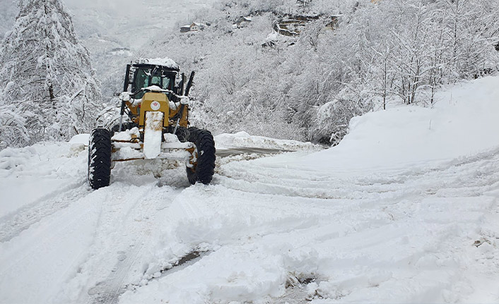 Doğu Karadeniz'de 361 köye ulaşım yok