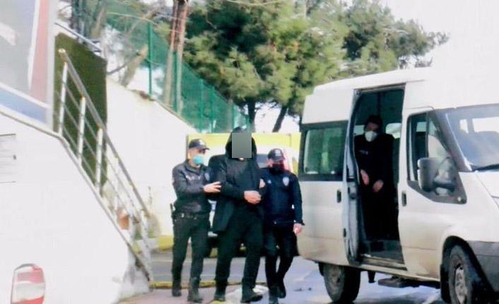 İstanbul'da okula baltayla giren kişi tutuklandı