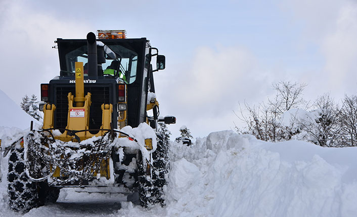 Sinop’ta ulaşıma kar engeli