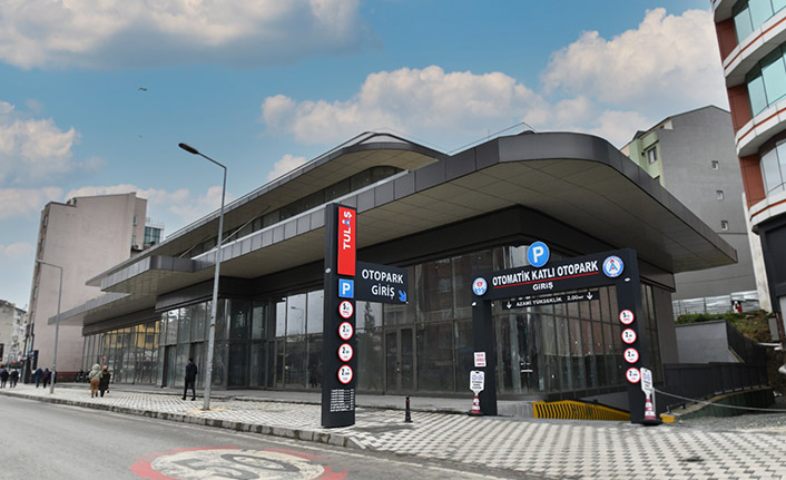 Trabzon'da katlı otoparkın beğeni topladığı belirtildi