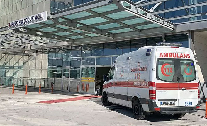 Hemşirelere saldırdı sözleri şok etti: Senin gibiler dayağı hak ediyor