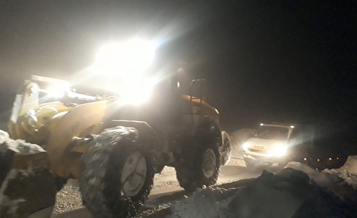 ESKİ ekibi tipide mahsur kaldı