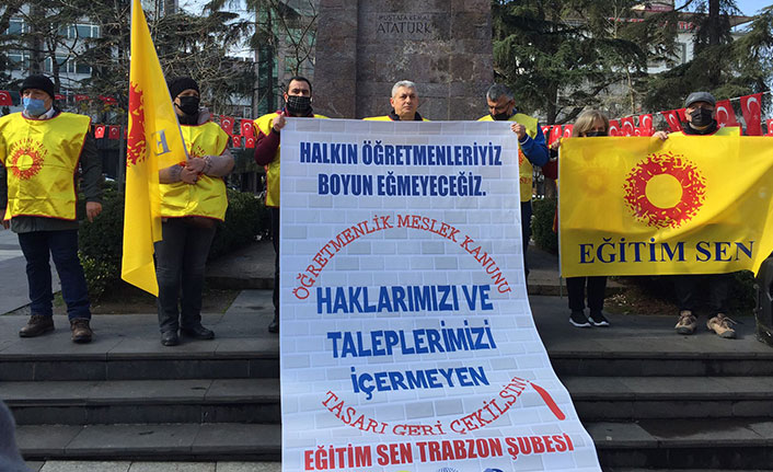 Eğitim-Sen Trabzon’dan tepki! “Öğretmenlik meslek kanunu tasarısı geri çekilmelidir!”