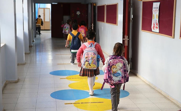 Bakan Özer'den yüz yüze eğitim açıklaması! "Eğitime ara vermeyeceğiz"