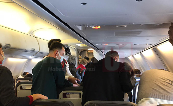 Trabzon-İstanbul uçağında hareketli anlar! Havada yolcu rahatsızlandı