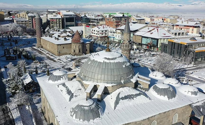 Erzurum kişi başı harcamalarda rekor kırdı