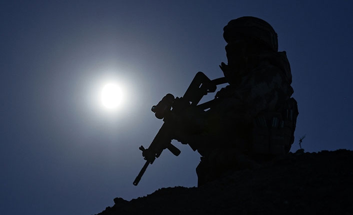 Barış Pınarı ve Zeytin Dalı bölgelerinde teröristlere ağır darbe