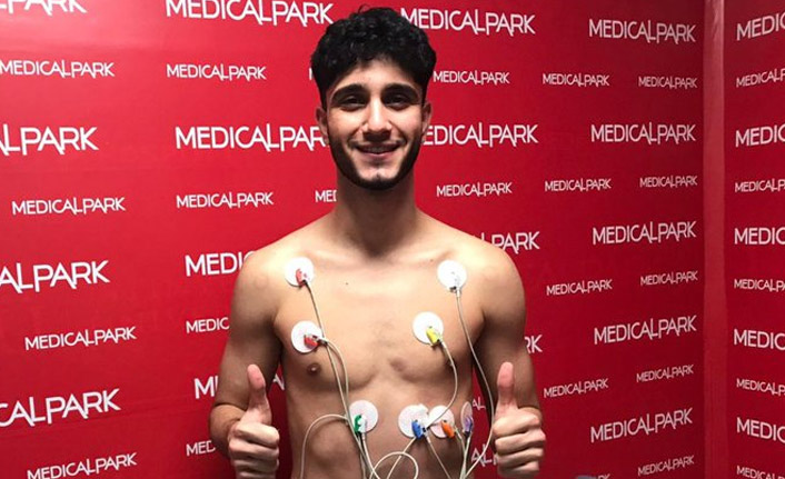 Trabzonspor’un Yeni Transferi Emrehan Gedikli Sağlık Kontrolünden Geçti